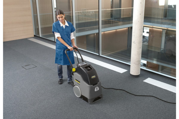 Kärcher Teppichreinigungsautomat BRC 30/15 C - Image 2
